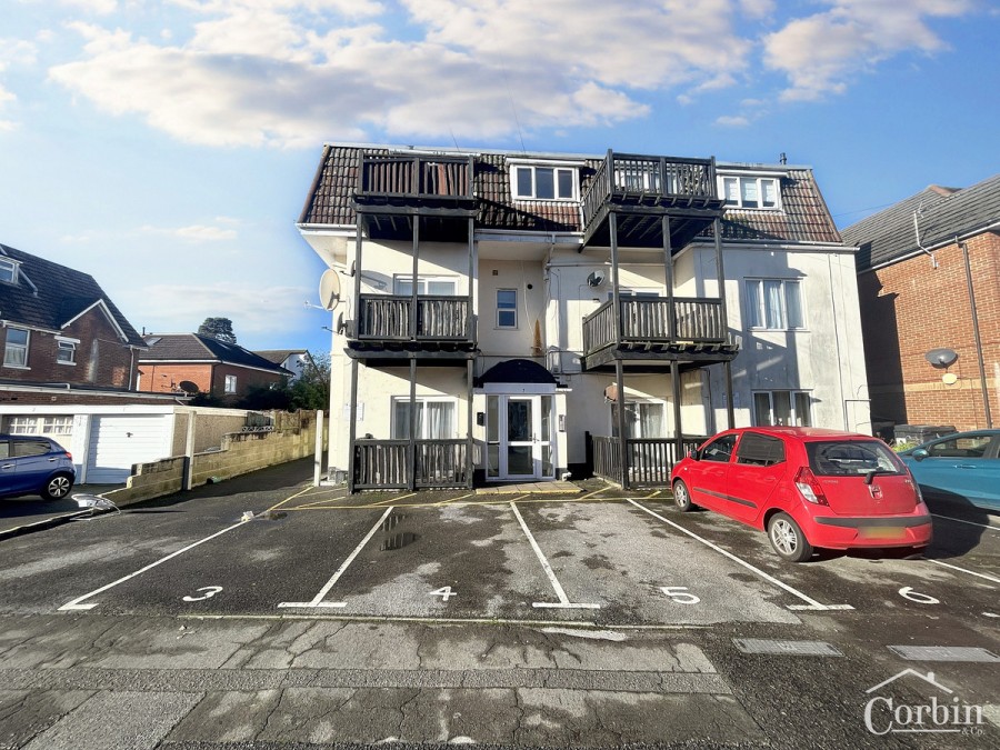 Park Lodge, Bournemouth, BH5 1