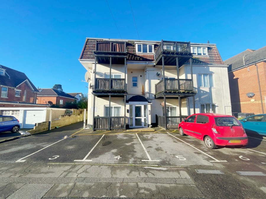 Park Lodge, Bournemouth, BH5 1