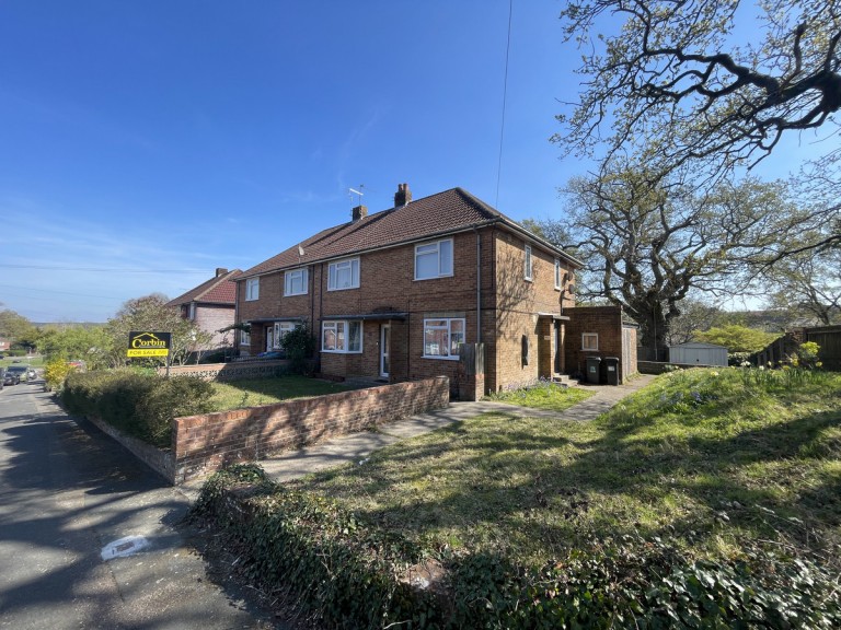 Long Road, Bournemouth, BH10 5