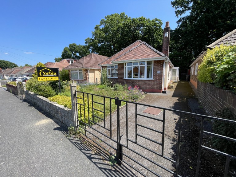 Royal Oak Road, Bournemouth, BH10 5