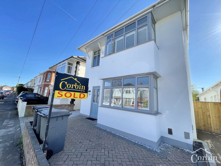 Cherford Road, Bournemouth, BH11 8