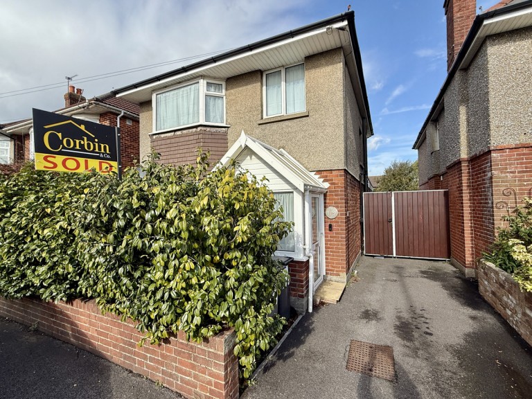 Columbia Road, Bournemouth, BH10 4