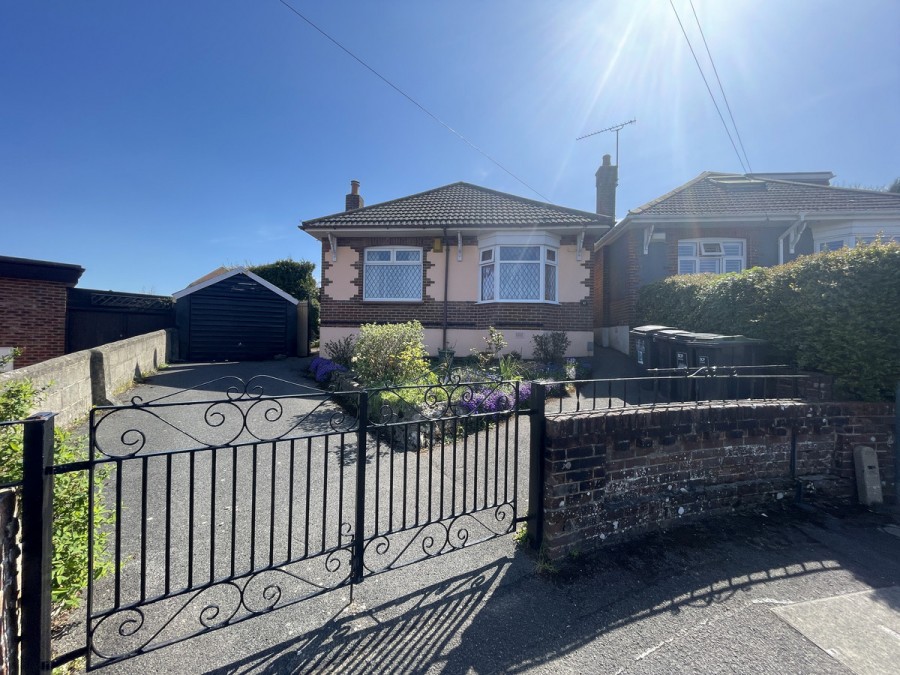 Acton Road, BOURNEMOUTH, BH10 4