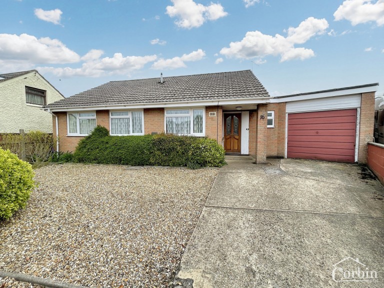 High Howe Lane, Bournemouth, BH11 9