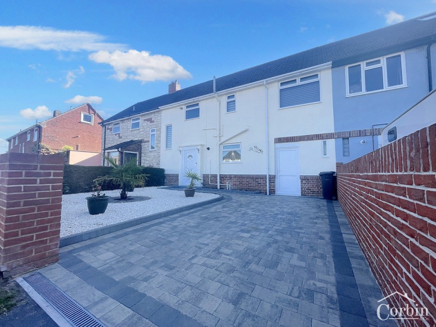 Leybourne Avenue, Bournemouth, BH10 6