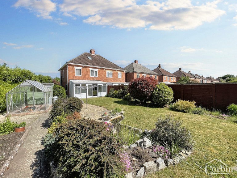 Highlands Crescent, Bournemouth, BH10 5