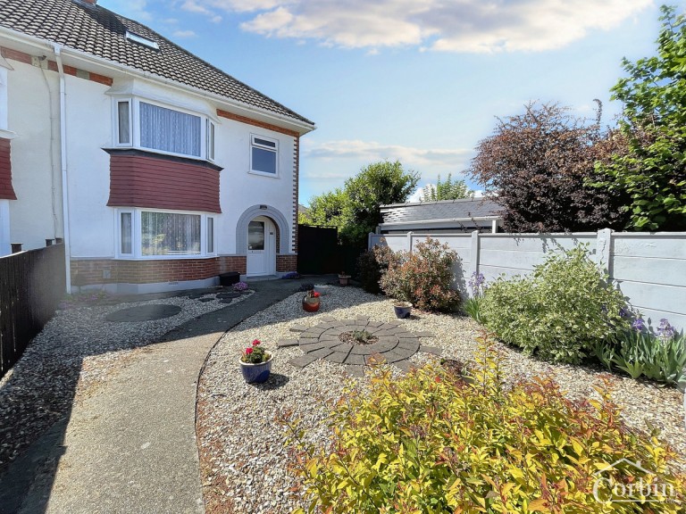 Highlands Crescent, Bournemouth, BH10 5