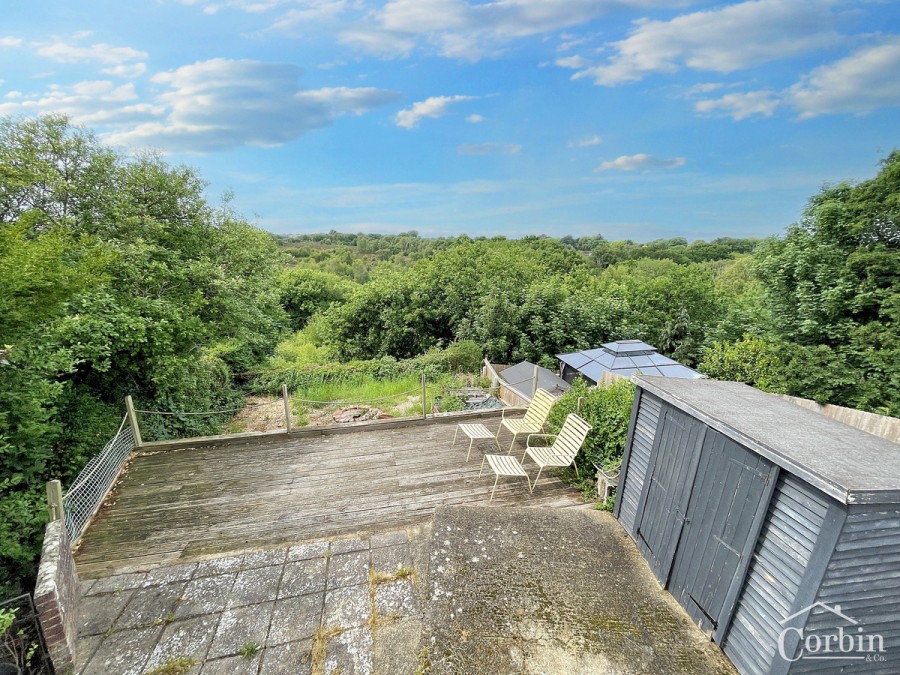 Daws Avenue, Bournemouth, BH11 8
