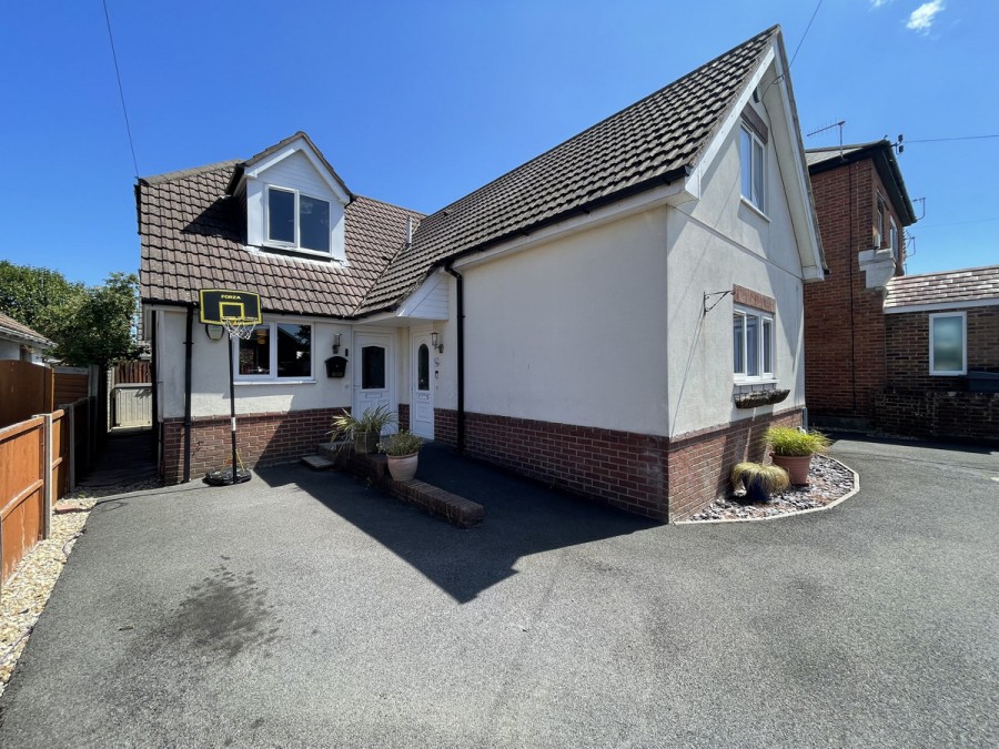 Kinson Road, Bournemouth, BH10 5