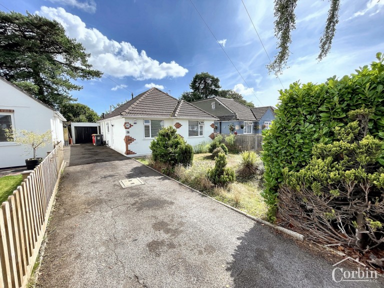 Markham Avenue, Bournemouth, BH10 7